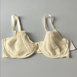 Women’s Auden Ivory Sheer Underwire Bra Size 38DDD NWT
